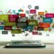 Dynamische Collage moderner Shortform-Inhalte mit Reels, Microblogs, Infografiken und FAQ-Boxen, verbunden auf einem cleanen, technologischen Interface mit API-, Cloud- und SEO-Icons im Hintergrund.