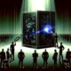 Illustration einer riesigen, glänzenden KI-Blackbox, aus der neonfarbene Datenströme austreten. Bürofiguren mit Lupen stoßen an unsichtbare Barrieren, Tech-Milliardäre werfen lange Schatten. OpenAI-Logo als verschwommenes Detail.