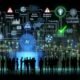 Futuristische nächtliche Stadt mit Menschen an transparenter Steuer-Schalttafel, die KI-Algorithmen, Datenströme und Governance-Regler verbinden. Im Hintergrund leuchtende digitale Infrastruktur, Symbole für Risiko und Resilienz.