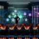 Illustration eines modernen Kontrollraums: Ein Business-Leader steuert Risikomanagement an digitalen Monitoren, umgeben von Teammitgliedern für IT-Sicherheit, Compliance und Datenmanagement, mit sichtbaren Bedrohungen und Regulierungsbehörden im Hintergrund.