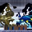 Digitale Europakarte mit Schaltkreisen und Cloud-Icons, abgeschirmt durch EU-Sterne vor übermächtigen digitalen Schatten der USA und Chinas.