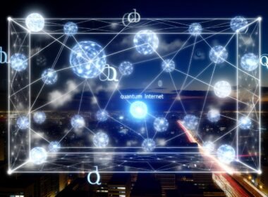 Leuchtendes futuristisches Datennetzwerk aus Qubit-Kugeln, geometrischen Linien und holografischen Kanälen in einer urbanen Skyline mit Quantum Internet-Schriftzug.