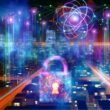 Futuristische Skyline mit Quanteninternet, leuchtenden Kabeln und holografischen Symbolen, ein digitales Schloss transformiert sich im Vordergrund.
