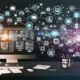 Digitales Büro bei Nacht mit mehreren Monitoren, die Automatisierungen zwischen Apps wie Zapier, Notion, GitHub und Google Analytics darstellen, sowie einem aufgeräumten Schreibtisch mit Notizen zur Workflow-Automatisierung.