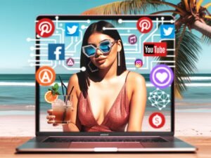 Junger Mensch mit Sonnenbrille am Strand von Bali, trinkt Cocktail und arbeitet am Laptop mit Social-Media-Icons und technischen Overlays im Hintergrund.