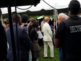 Buffer Dashboard mit Social Media Planung und Analyse-Tools auf einem Laptop