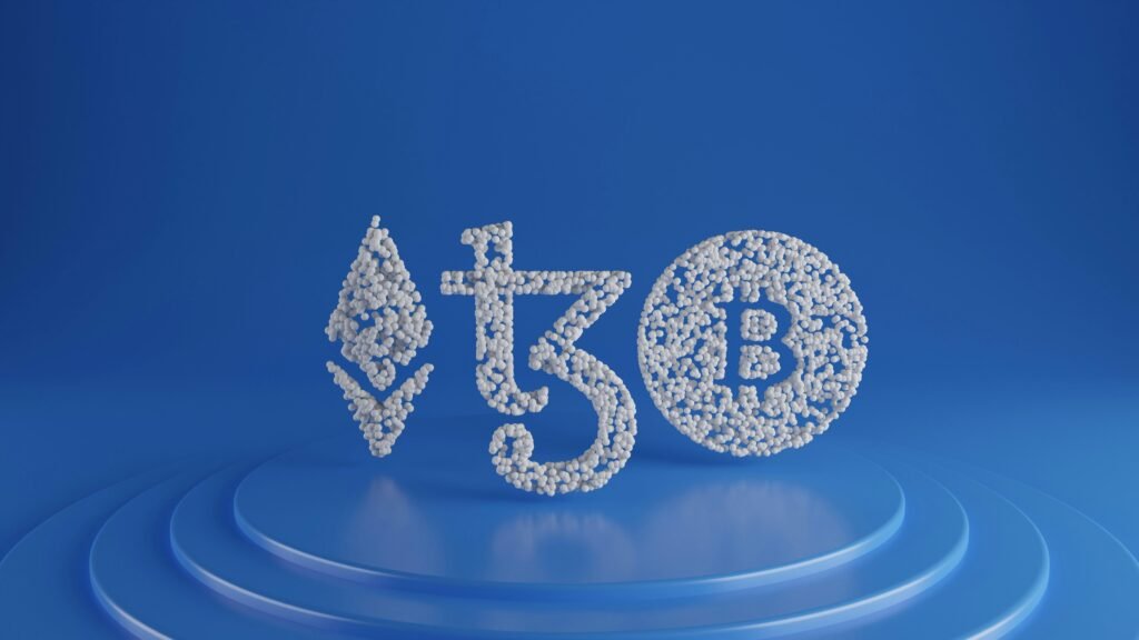 Ein 3D gerendertes Symbol auf einfarbig blauem Hintergrund, ideal für Beiträge zu Technologie oder Webthemen.