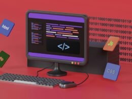 Ein Computer auf einem Schreibtisch mit Tastatur und Maus, geeignet als Symbol für zeitgemäße Büroarbeit und Technologie