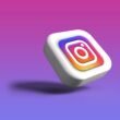 Ein weißer Würfel mit farbigem Instagram-Logo darauf – Symbol für Social-Media-Präsenz und digitale Markenbildung.