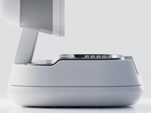 Detailansicht eines technischen Geräts mit weißem Hintergrund, geeignet für Technik- oder Online-Marketing-Artikel.