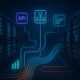 Moderne Server-Farm mit Datenströmen, APIs, Sitemap-Zeichnungen und Monitoring-Tools in einem digital inspirierten Rechenzentrum.