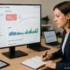 Person in Business-Outfit arbeitet konzentriert an einem großen Bildschirm mit Google Search Console, umgeben von technischen Geräten und Notizen.