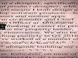 Ausschnitt eines Dokuments mit typografischem Designtext als Thema für Designer und Kreative