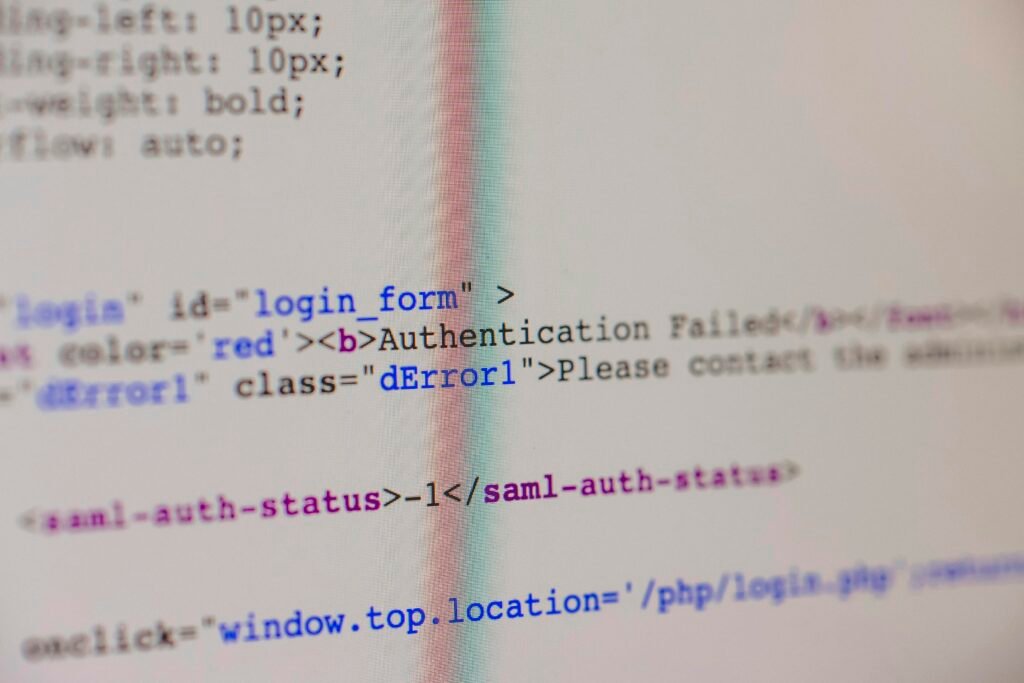 Schwarzer Hintergrund mit weißem Text, der verschiedene Begriffe zeigt, fotografiert von Markus Spiske für Artikel über Typografie.