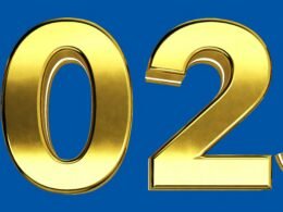 Goldene Zahlenfolge Zwanzig auf intensiv blauem Hintergrund, fotografiert für den Einsatz in Digital- und Technologiethemen.